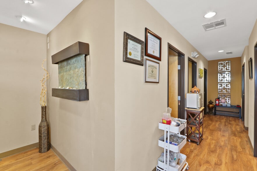 3222-3256 Sepulveda Blvd, Torrance, CA for sale - Building Photo - Image 3 of 14