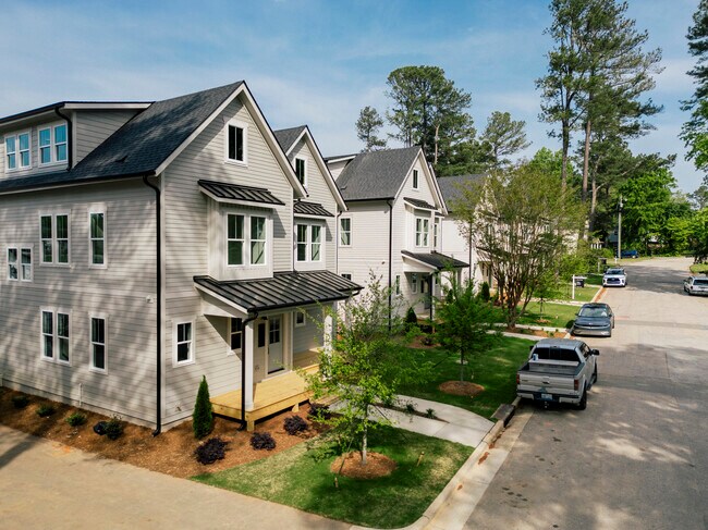 More details for 5045 Lundy Dr, Raleigh, NC - Multifamily for Sale