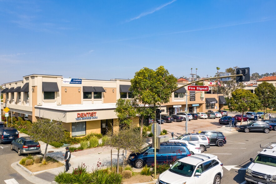 555 Pier Ave, Hermosa Beach, CA for lease - Building Photo - Image 2 of 10