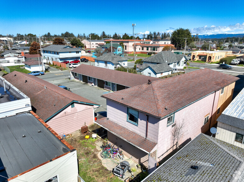 731 9th St, Crescent City, CA for sale - Building Photo - Image 3 of 22