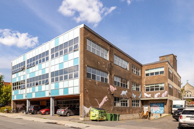 More details for 2205 Rue Parthenais, Montréal, QC - Flex for Lease