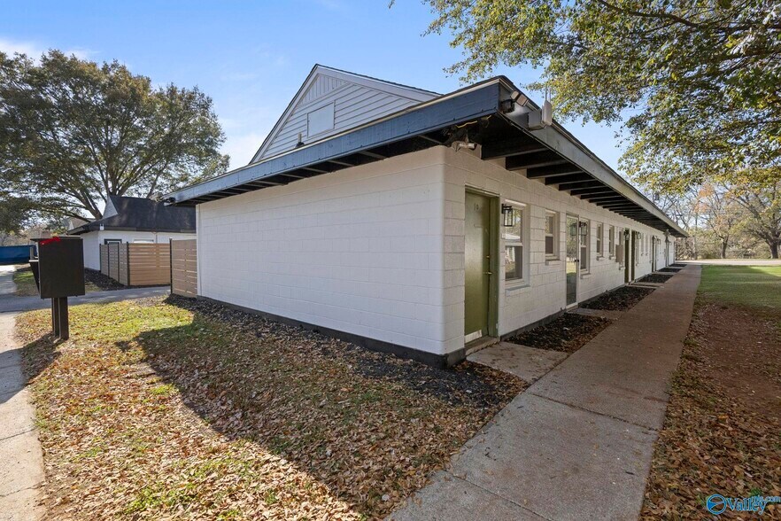 3004 Clopton St, Huntsville, AL à vendre - Photo du bâtiment - Image 2 de 15