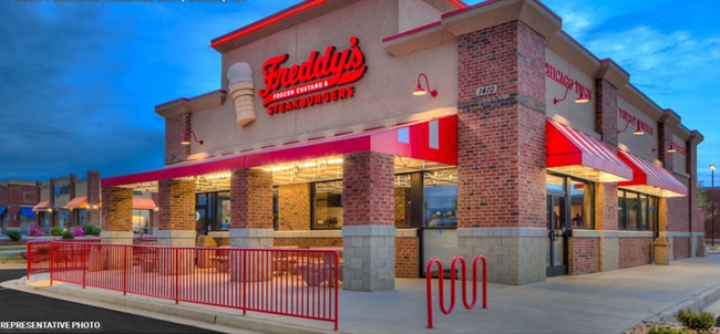 Plus de détails pour FREDDY’S FROZEN CUSTARD PORTFOLIO – Commerce de détail à vendre