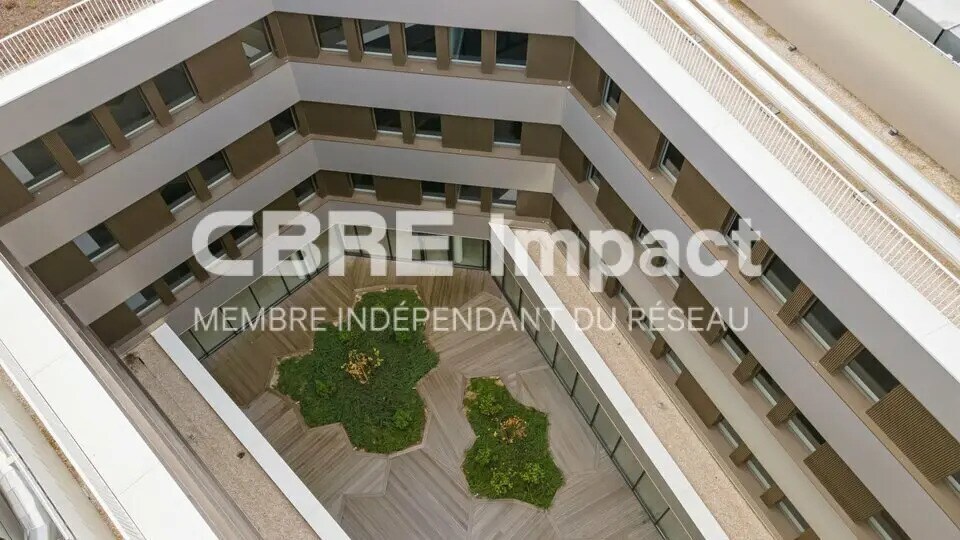 Office in Bezannes for lease - Building Photo - Image 3 of 7