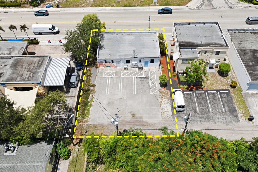 1808-1812 N Dixie Hwy, Lake Worth, FL for lease - Building Photo - Image 2 of 14