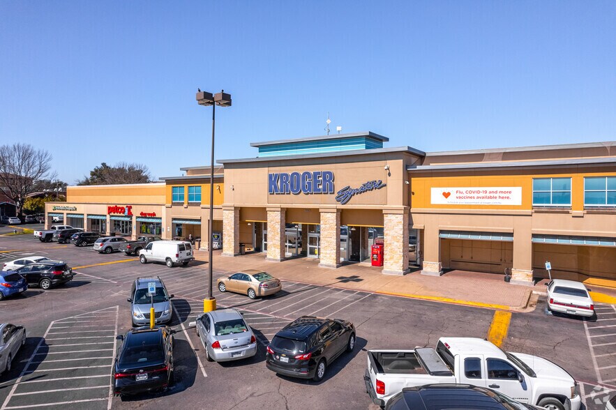 10675-10677 E Northwest Hwy, Dallas, TX à louer - Photo principale - Image 1 de 4