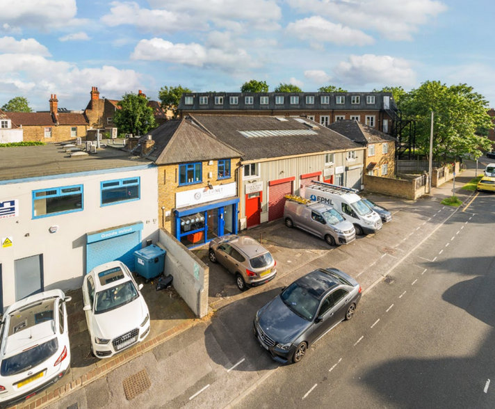 1-2 Thayers Farm Rd, Beckenham for sale - Building Photo - Image 1 of 12