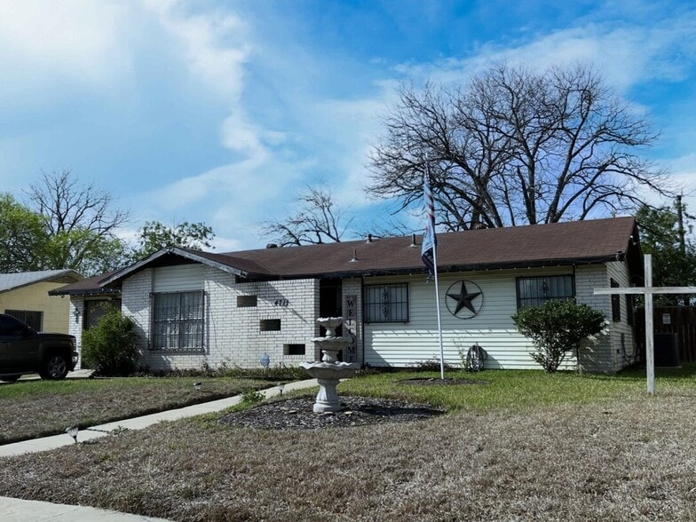 4711 Argonne Dr, San Antonio, TX à vendre - Photo principale - Image 1 de 1