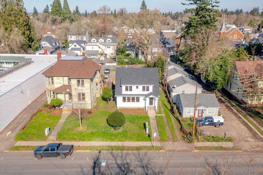 1607 State St, Salem, OR à vendre - Photo du bâtiment - Image 3 de 19