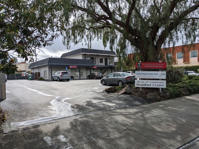 1550 La Pradera Dr, Campbell, CA for sale - Building Photo - Image 2 of 39