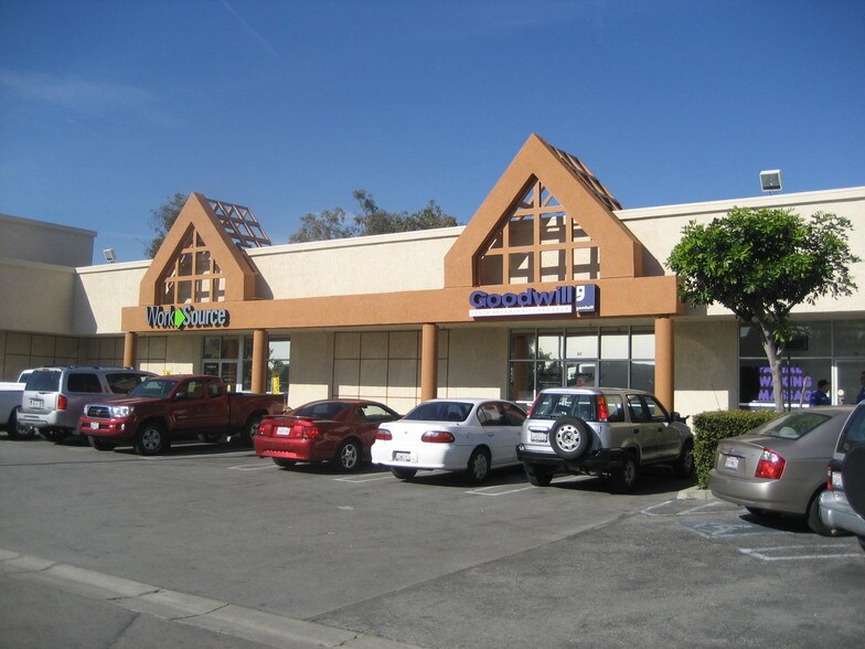 11629-11665 Valley Blvd, El Monte, CA à louer - Photo du bâtiment - Image 2 de 5