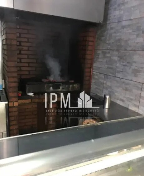 Retail in Marseille for lease - Interior Photo - Image 1 of 3