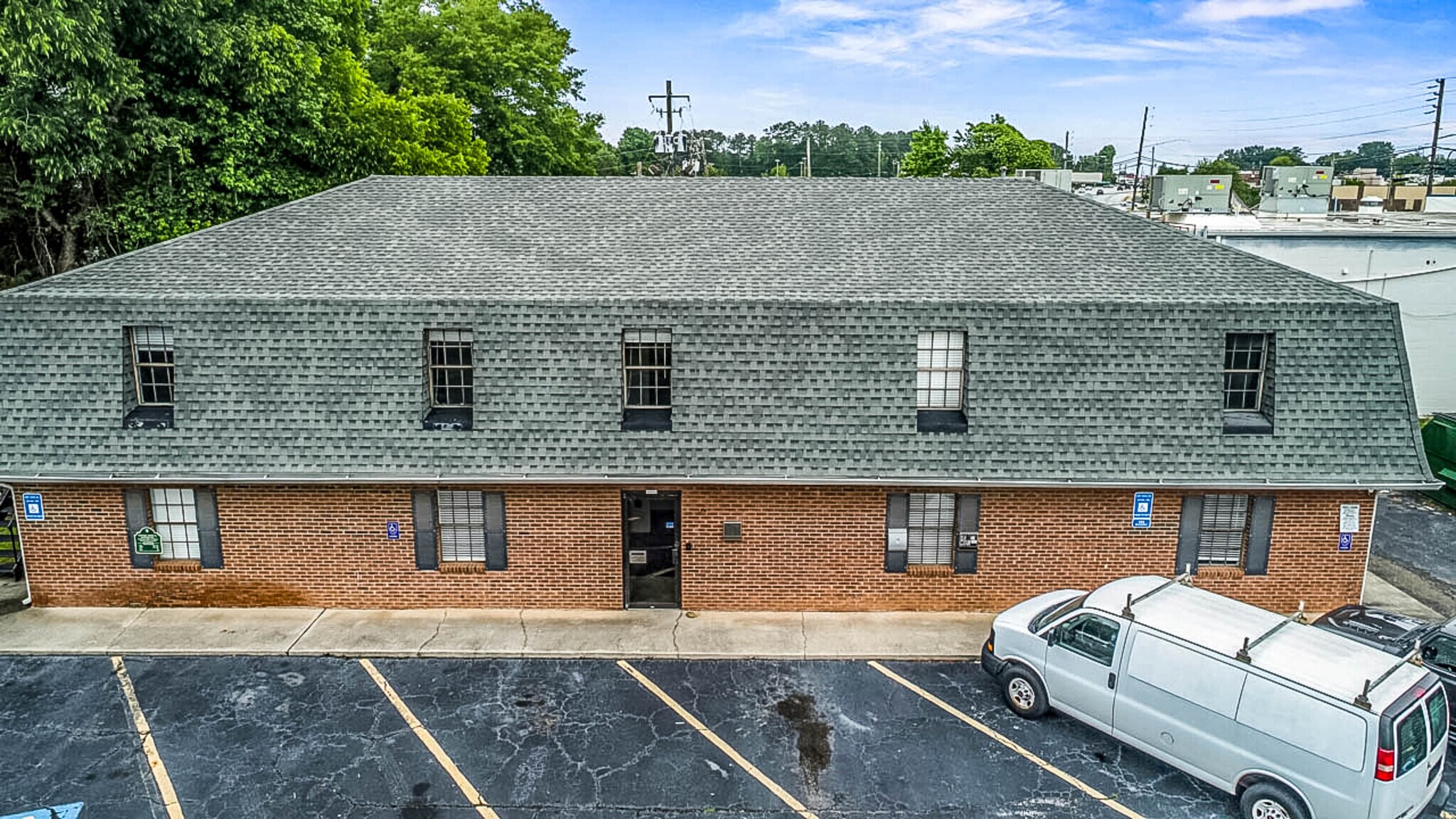 310 N Glynn St, Fayetteville, GA à louer Photo du bâtiment- Image 1 de 15