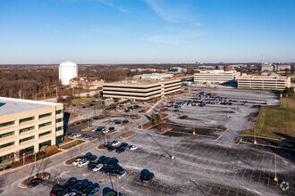 1100 E Warrenville Rd, Naperville, IL - Aérien  Vue de la carte