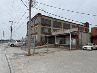 Plus de détails pour 1350 Woodswether Rd, Kansas City, MO - Local d'activités à louer