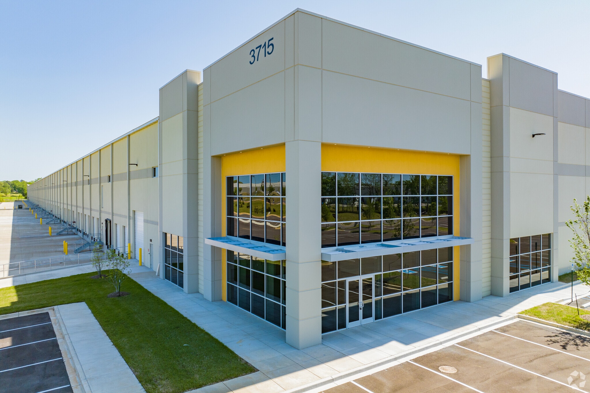 3715 US Hwy 51, Southaven, MS for lease Primary Photo- Image 1 of 26