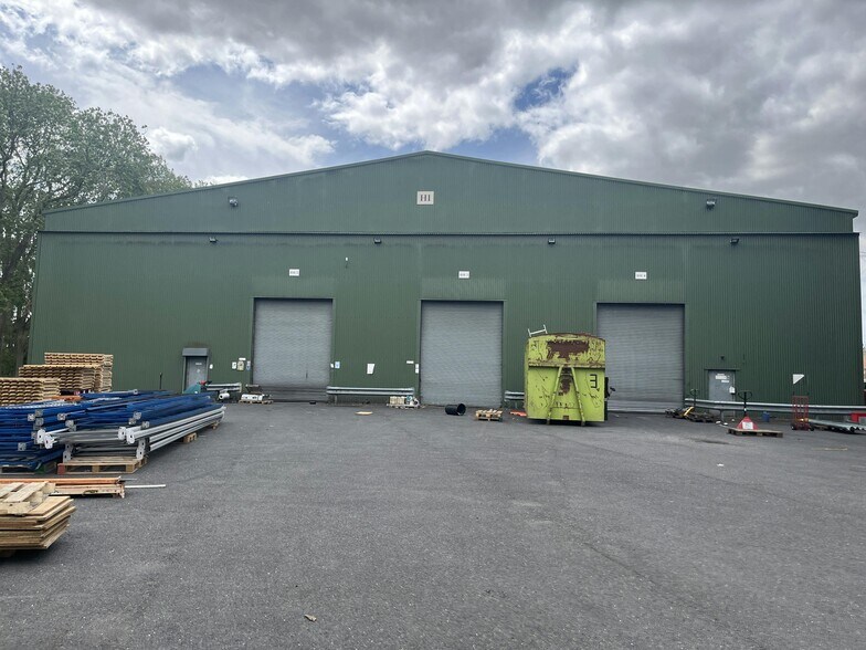 Ashendon Rd, Westcott à louer - Photo du bâtiment - Image 3 de 31