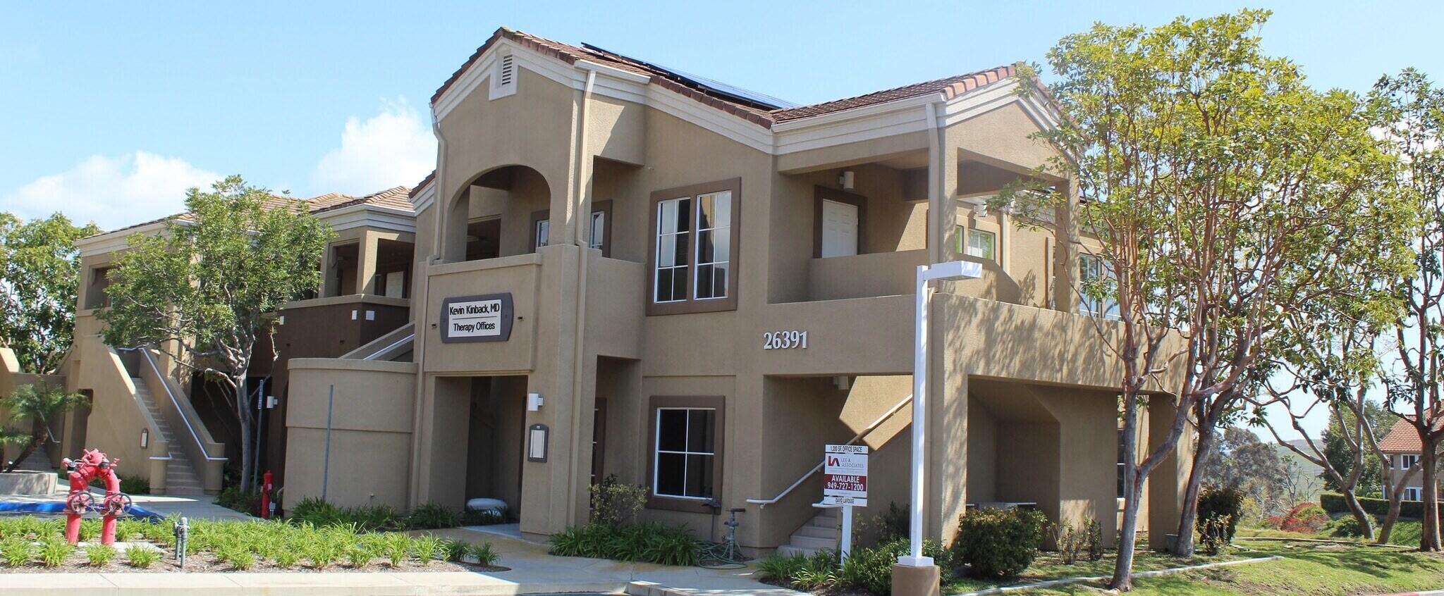 26391 Crown Valley Pky, Mission Viejo, CA à louer Photo du bâtiment- Image 1 de 23