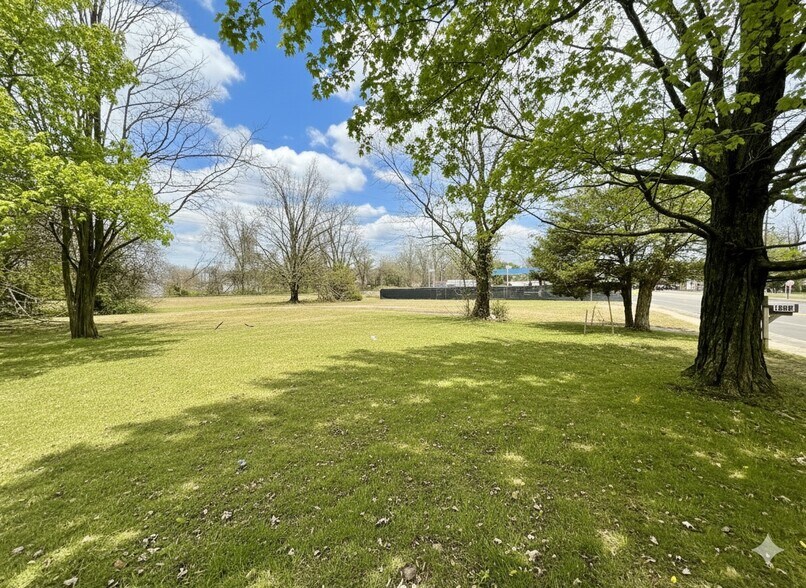 1507 Robinson Rd, Old Hickory, TN à vendre - Photo du bâtiment - Image 2 de 9