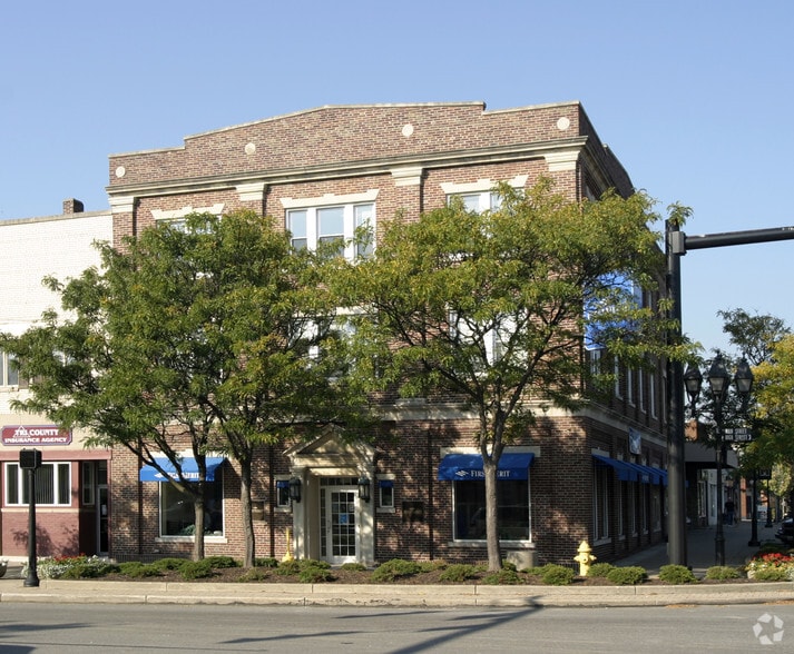 102 Main St, Wadsworth, OH for lease - Building Photo - Image 3 of 13