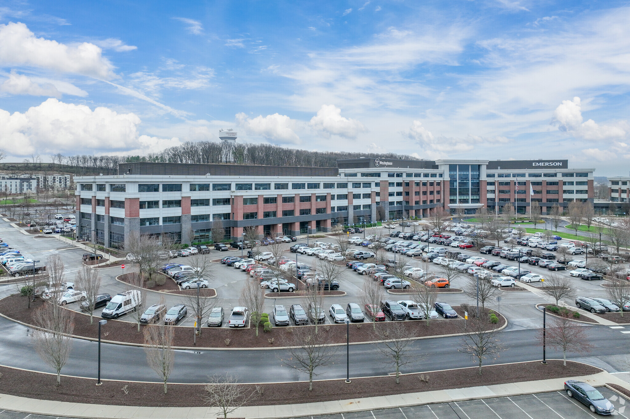 1000 Westinghouse Dr, Cranberry Township, PA for lease Building Photo- Image 1 of 3