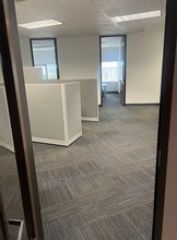 5220 Spring Valley Rd, Dallas, TX for lease Interior Photo- Image 2 of 5
