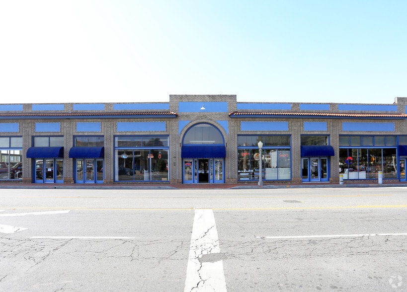 418-424 W Chapman Ave, Orange, CA for lease - Building Photo - Image 2 of 4