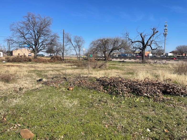 713 Jefferson ave, Fort Worth, TX for sale - Building Photo - Image 3 of 5