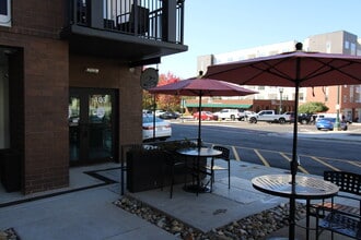 25 Barbrick Ave SW, Concord, NC à louer Photo intérieure- Image 2 de 10