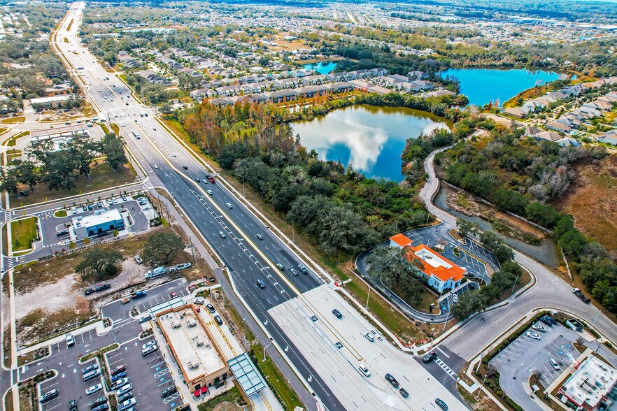 10203 US 301, Riverview, FL à louer - Photo du bâtiment - Image 3 de 16