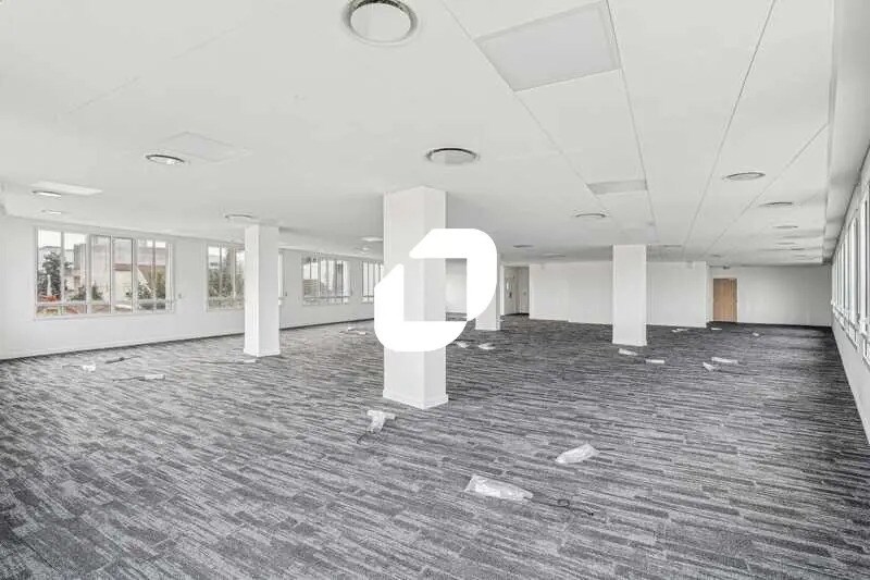 102-104 Rue Gabriel Péri, Gentilly for lease Interior Photo- Image 1 of 12