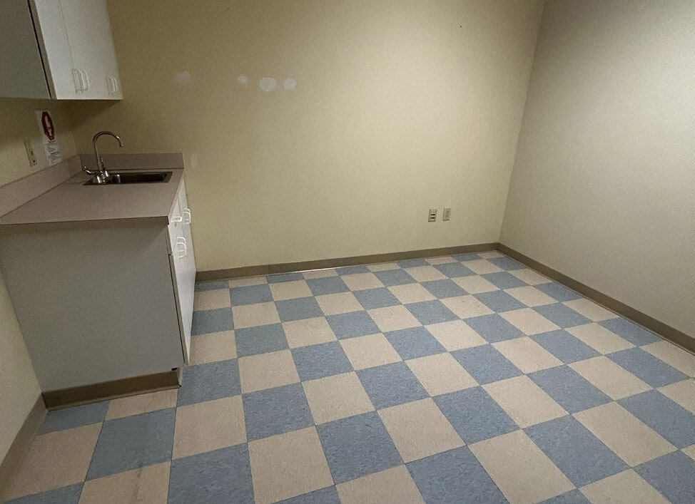 3433 Agler Rd, Columbus, OH for sale Interior Photo- Image 1 of 2