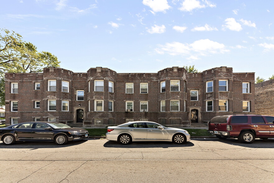 235-247 W 80th St, Chicago, IL à vendre - Photo du bâtiment - Image 1 de 1