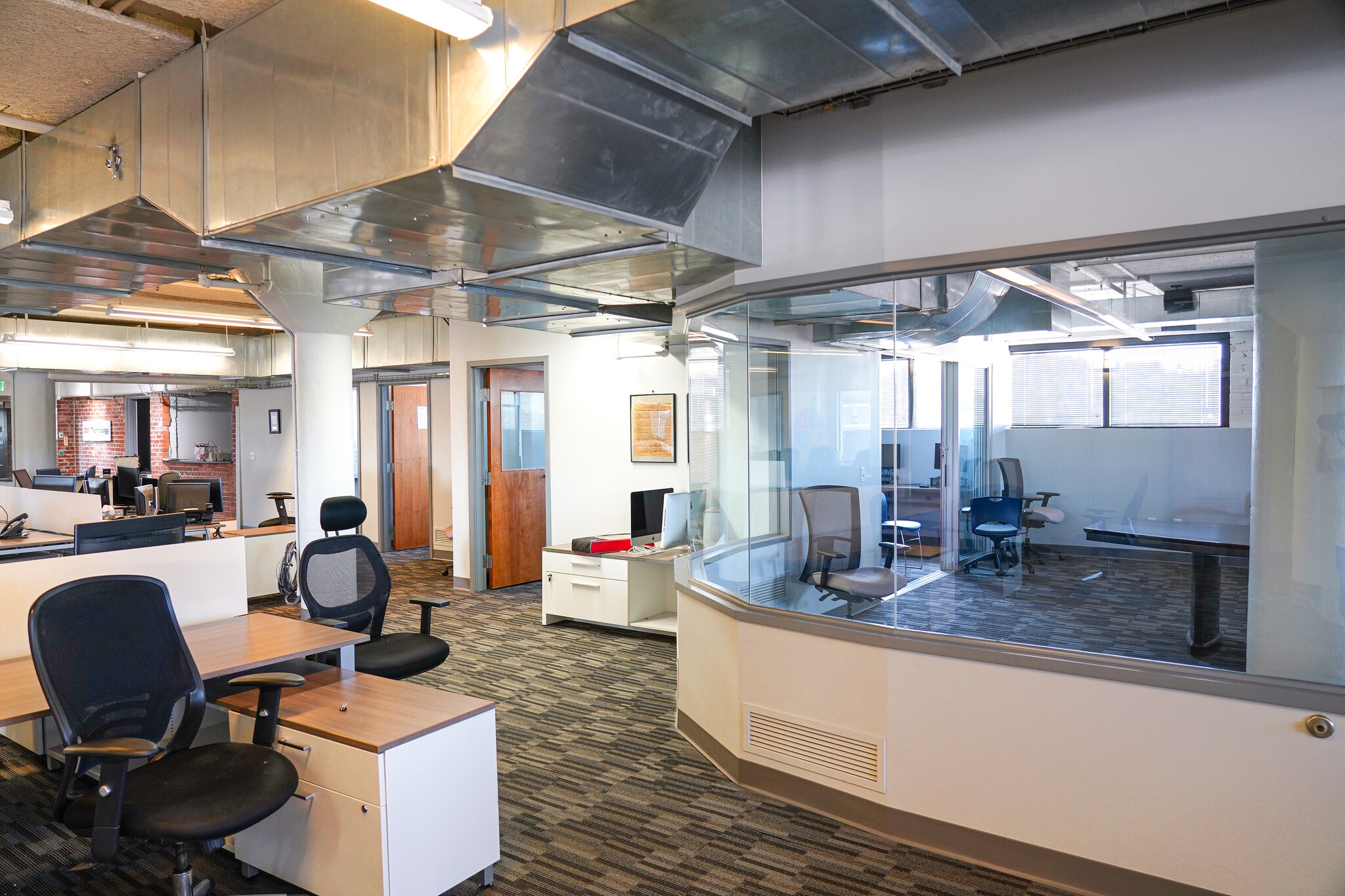 1010 Western Ave, Pittsburgh, PA for lease Interior Photo- Image 1 of 11