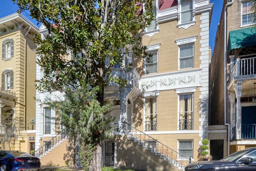 14 E Taylor St, Savannah, GA à vendre - Photo du bâtiment - Image 2 de 113