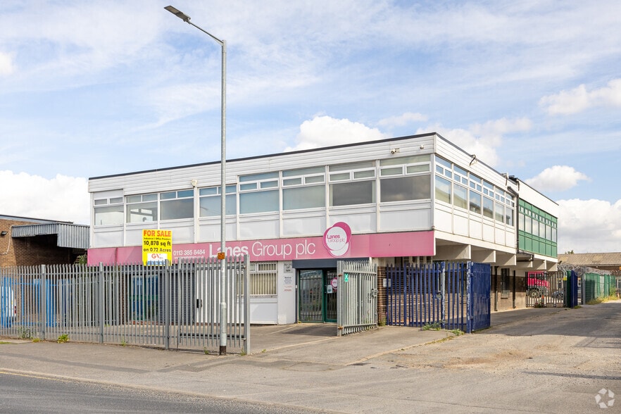 Parkside Ln, Leeds for sale - Building Photo - Image 1 of 4