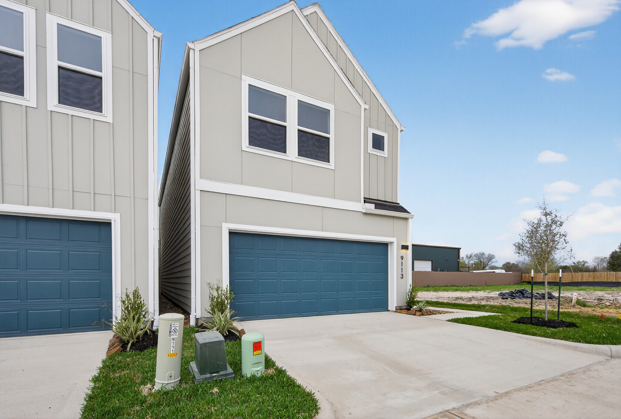 2005 Rocky Sharp Trl, Houston, TX for sale Primary Photo- Image 1 of 2