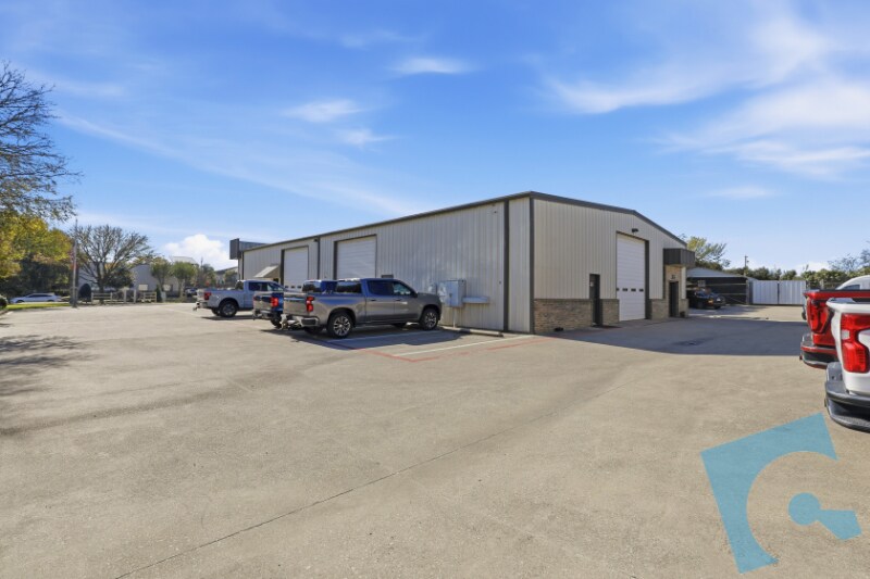 1594-1598 Hart Ct, Southlake, TX à vendre - Photo du bâtiment - Image 2 de 12