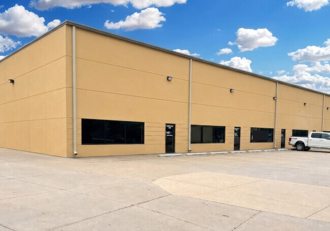 Plus de détails pour 12305 Cary Cir, La Vista, NE - Industriel à louer