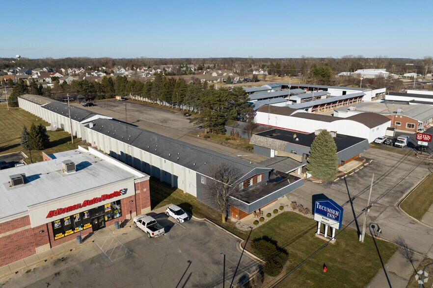 1445 W Chicago Blvd, Tecumseh, MI à vendre - Aérien - Image 3 de 7