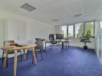Plus de détails pour 120 Avenue Du Général Leclerc, Paris - Bureau à louer