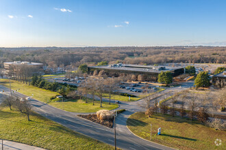 100 Jericho Quadrangle, Jericho, NY - aerial  map view