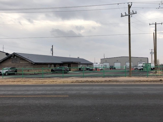 7409 Industrial Ave, Midland, TX for lease - Building Photo - Image 2 of 13