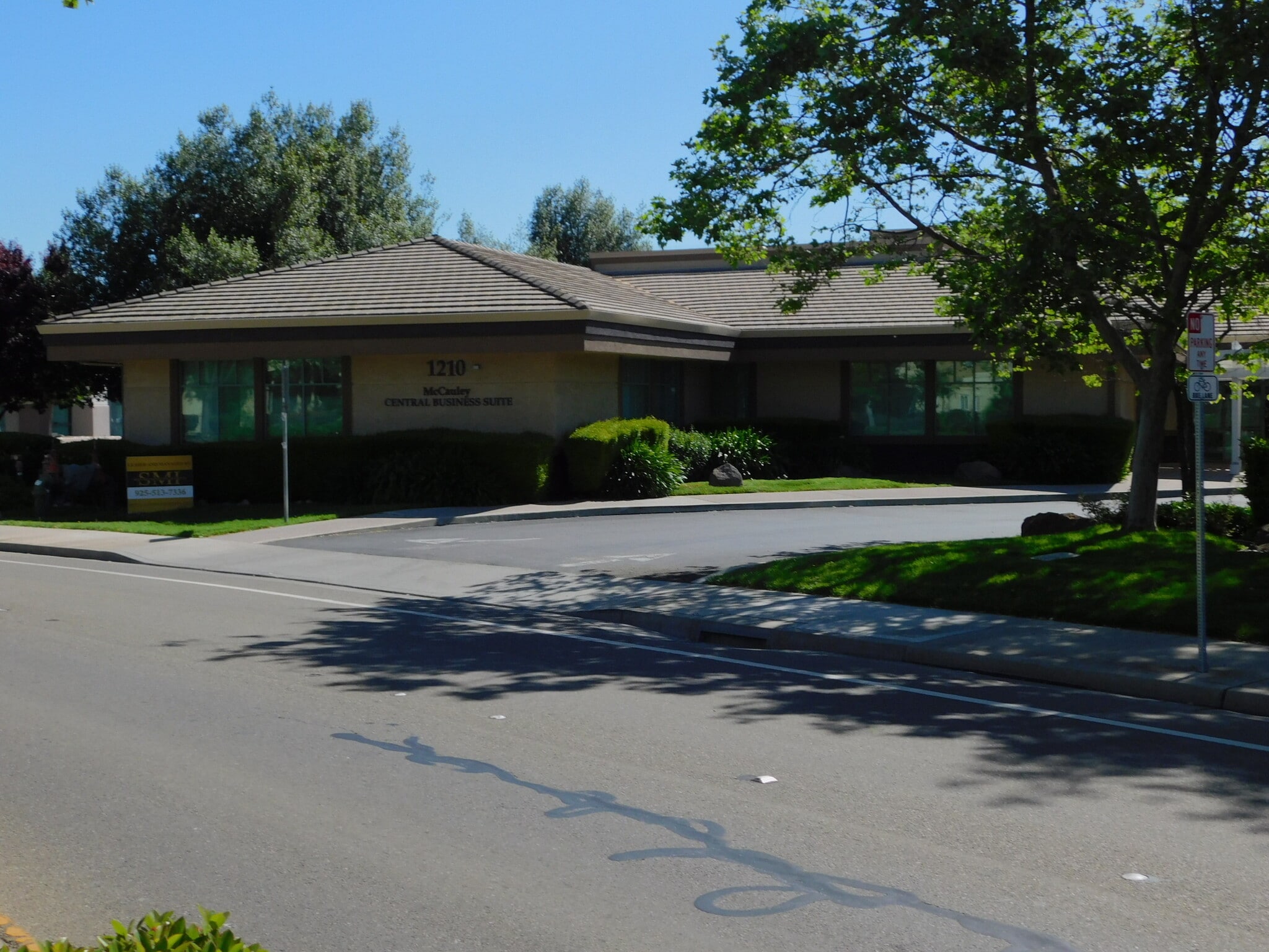 1210 Central Blvd, Brentwood, CA à louer Photo intérieure- Image 1 de 10