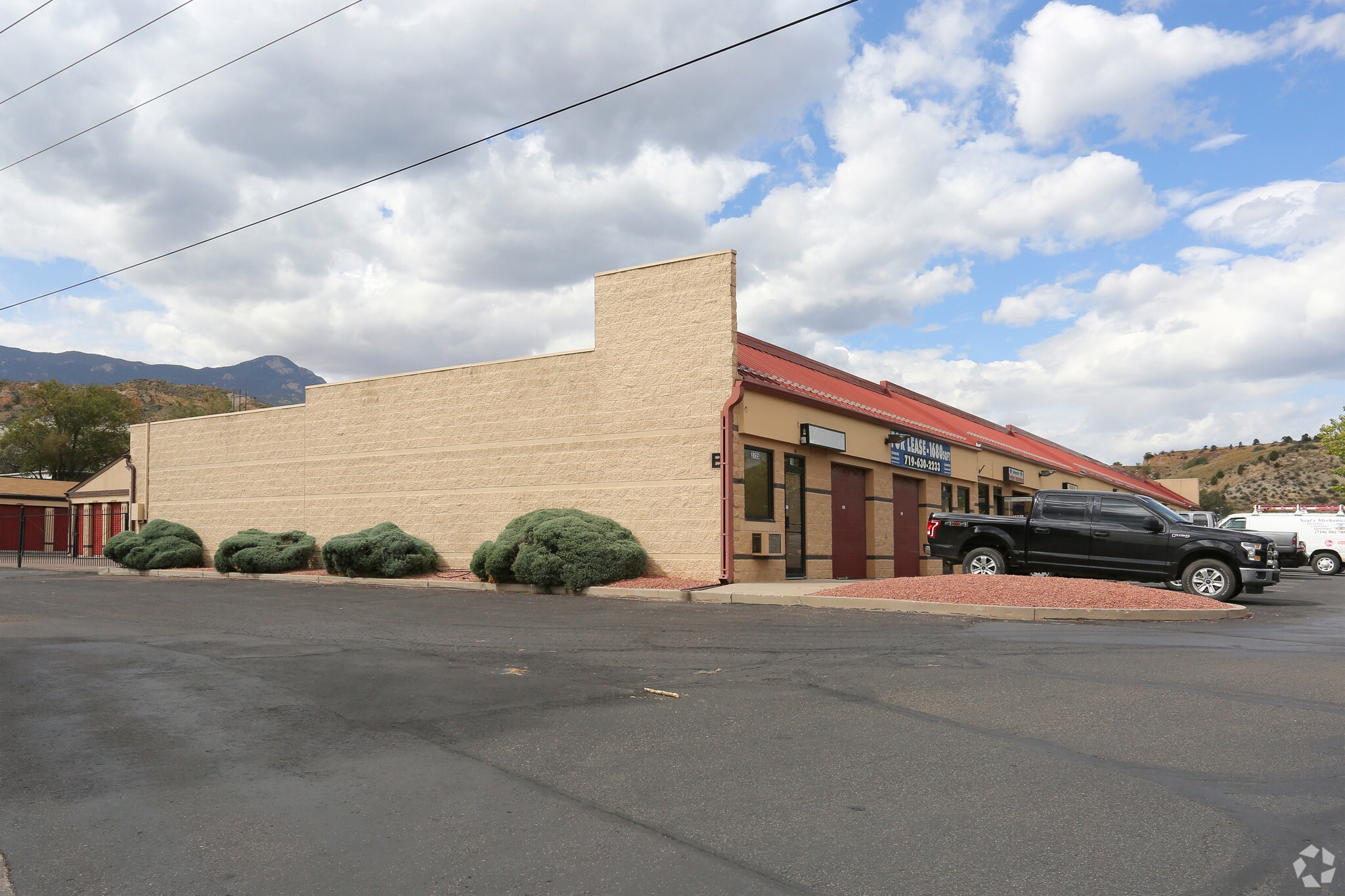2755 Ore Mill Rd, Colorado Springs, CO for lease Primary Photo- Image 1 of 7