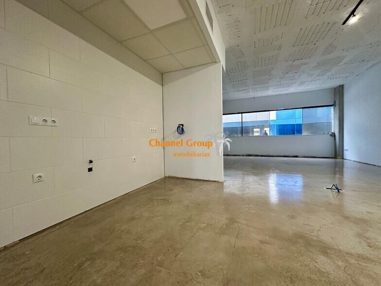 Bureau dans Elche, Alicante à louer - Photo du bâtiment - Image 3 de 4