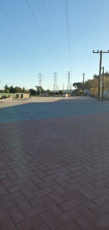 800 Walnut St, San Bruno, CA à louer - Photo du bâtiment - Image 3 de 11