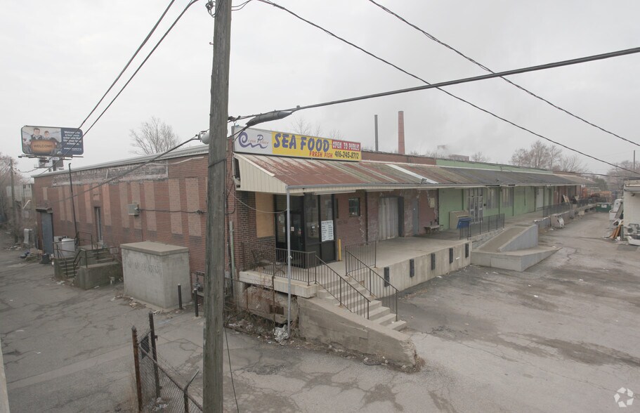 1480 Jane St, Toronto, ON for sale - Primary Photo - Image 1 of 1