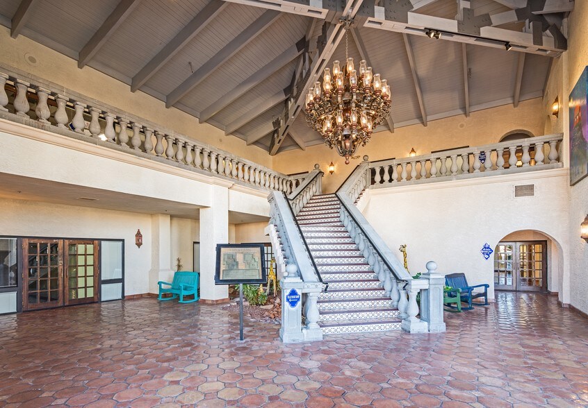 7776 S Pointe Pky W, Phoenix, AZ à louer - Hall d’entrée - Image 3 de 10
