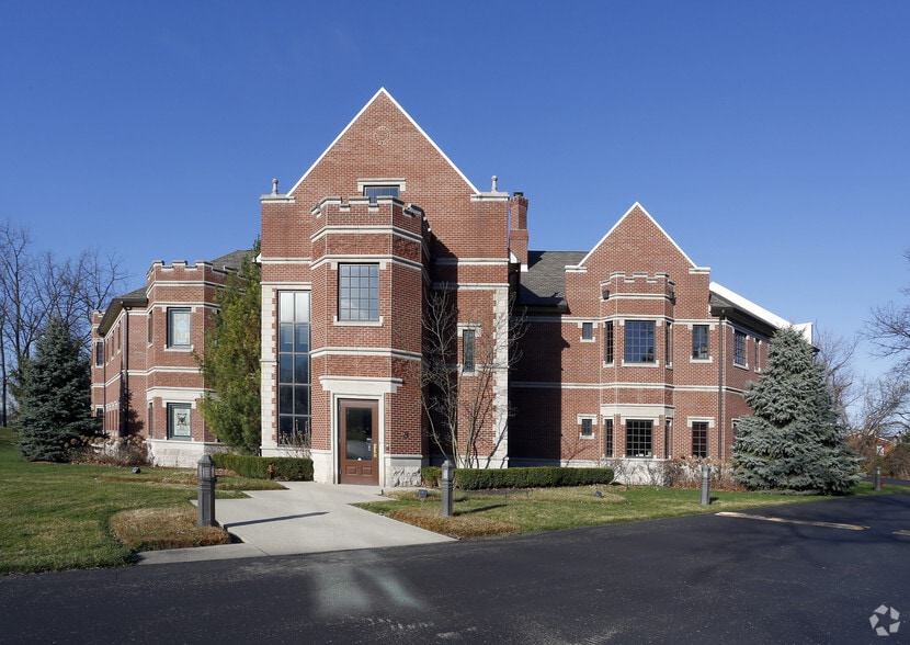 10000 Allisonville Rd, Fishers, IN à vendre - Photo principale - Image 2 de 5